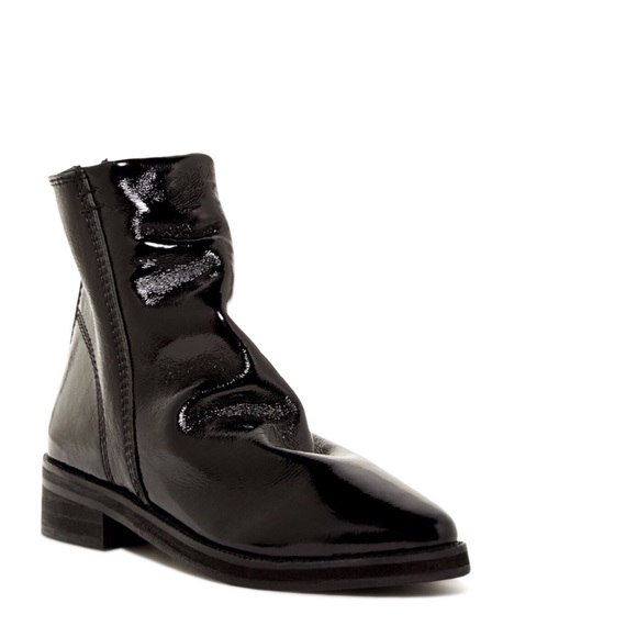 New FREE PEOPLE Amarone Ankle Boots. NWB - Picture 3 of 3